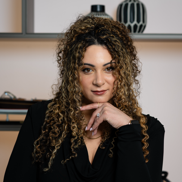 Jessica Lane, Founding Partner • Licensed Real Estate Advisor